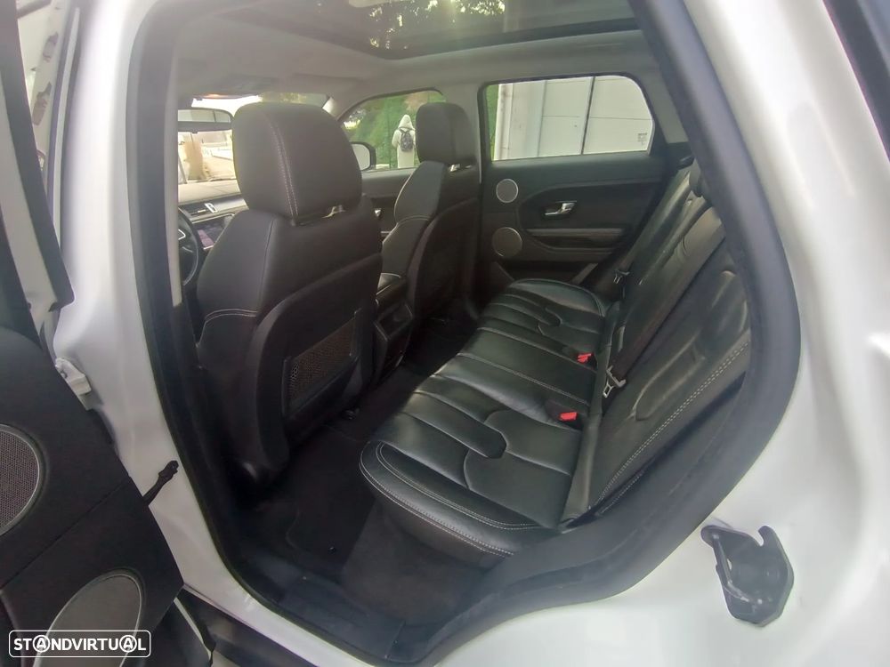 Land Rover Range Rover Evoque 2.2 eD4 Dynamic - 32