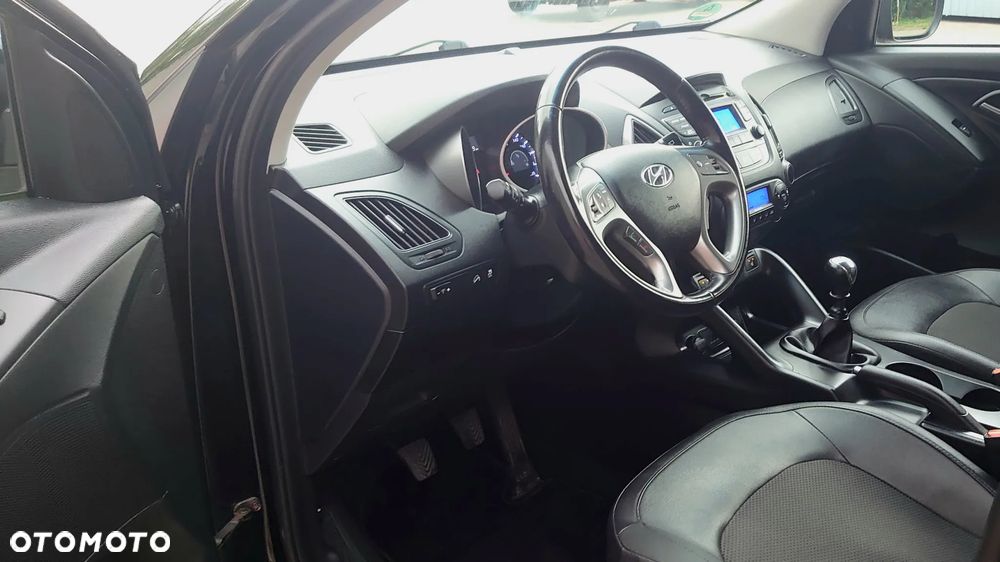 Hyundai ix35 blue 1.6 2WD Finale Gold - 33