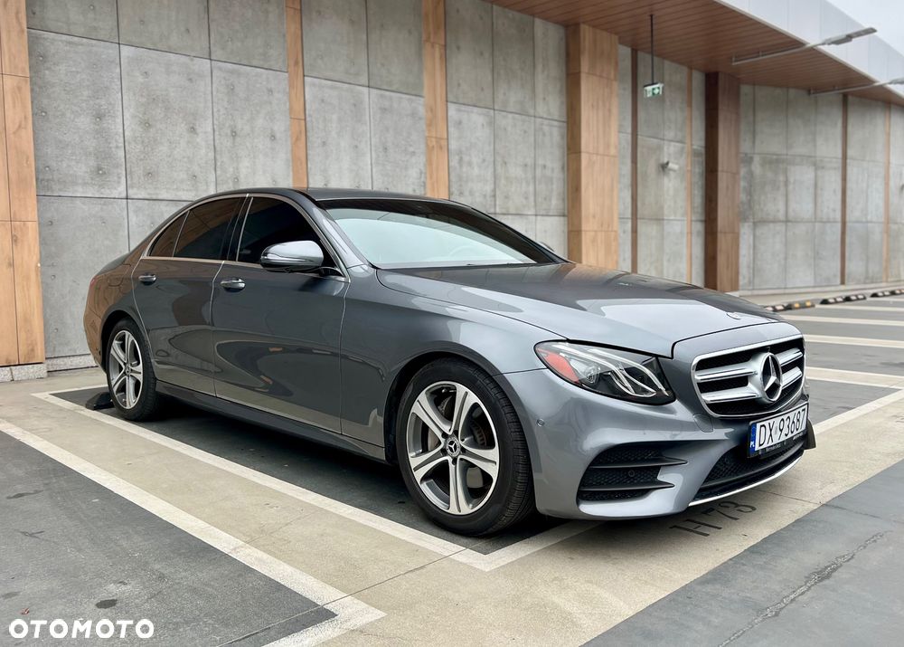 Mercedes-Benz Klasa E - 1