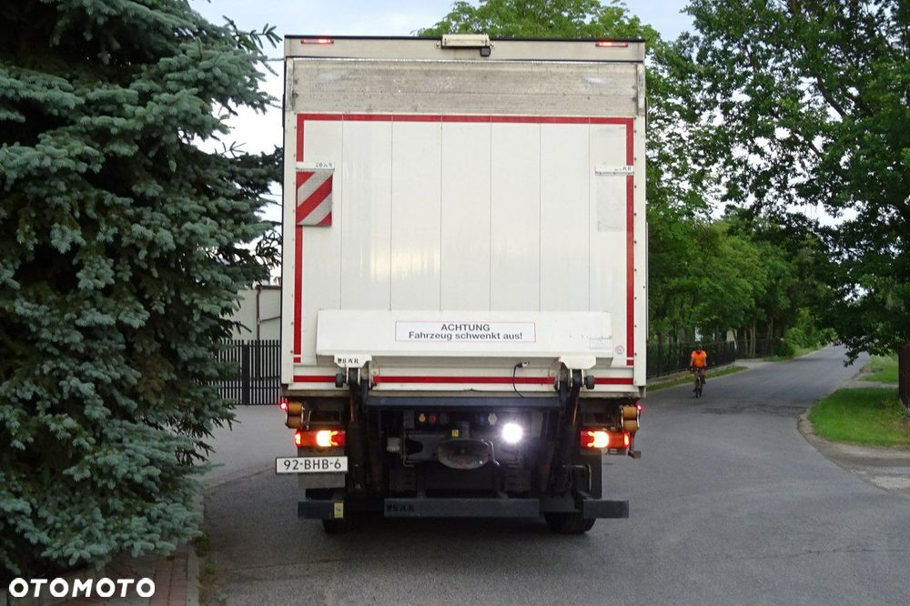 Mercedes-Benz Antos 2840 sypialna euro 6 kontener chłodnia 18 palet 3 osie - 6