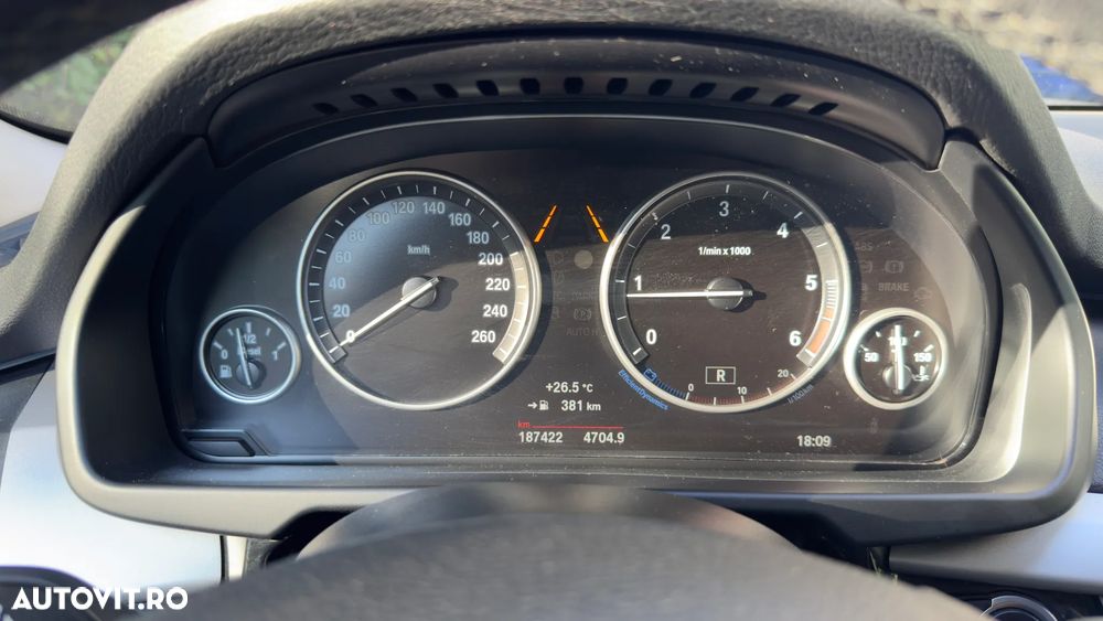 BMW X5 xDrive25d - 37
