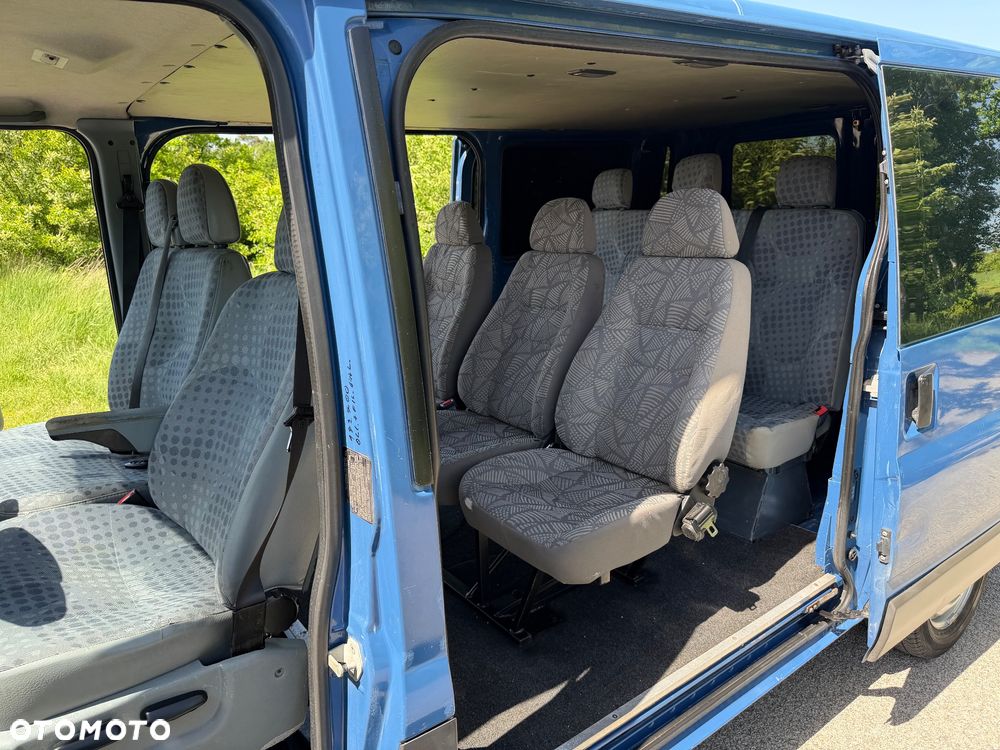 Ford Transit - 13