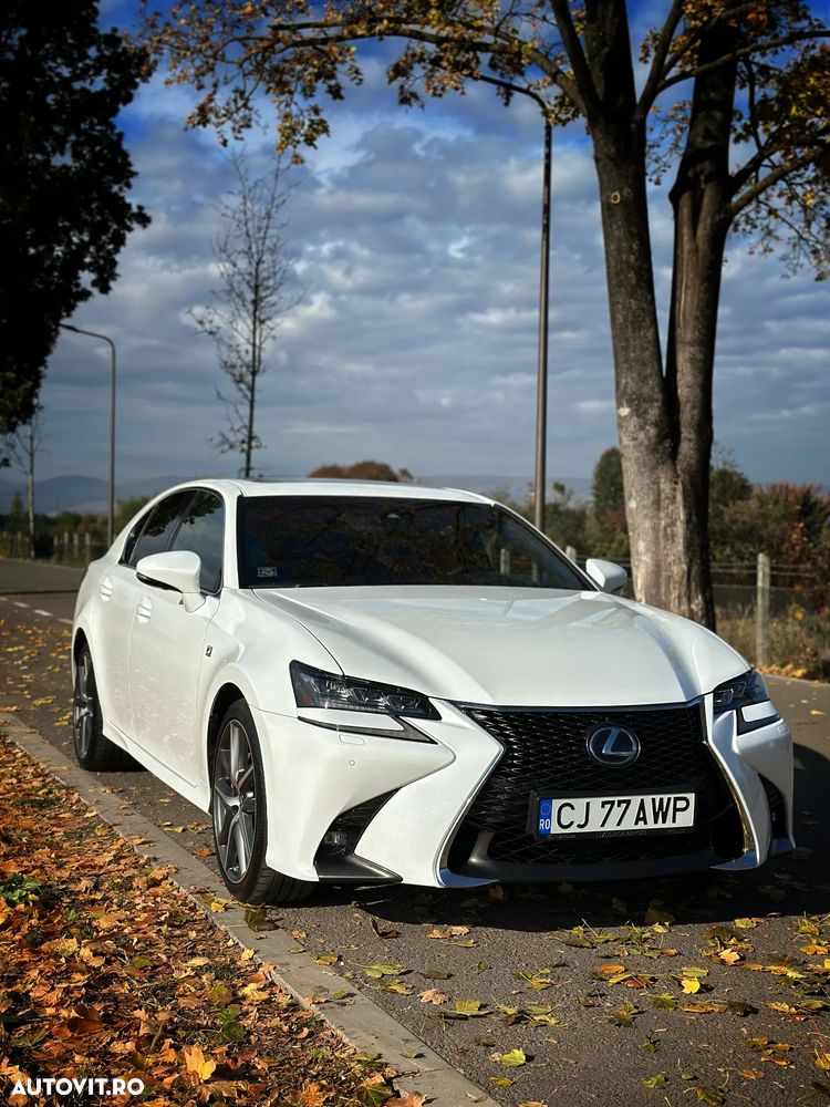 Lexus Seria GS - 3