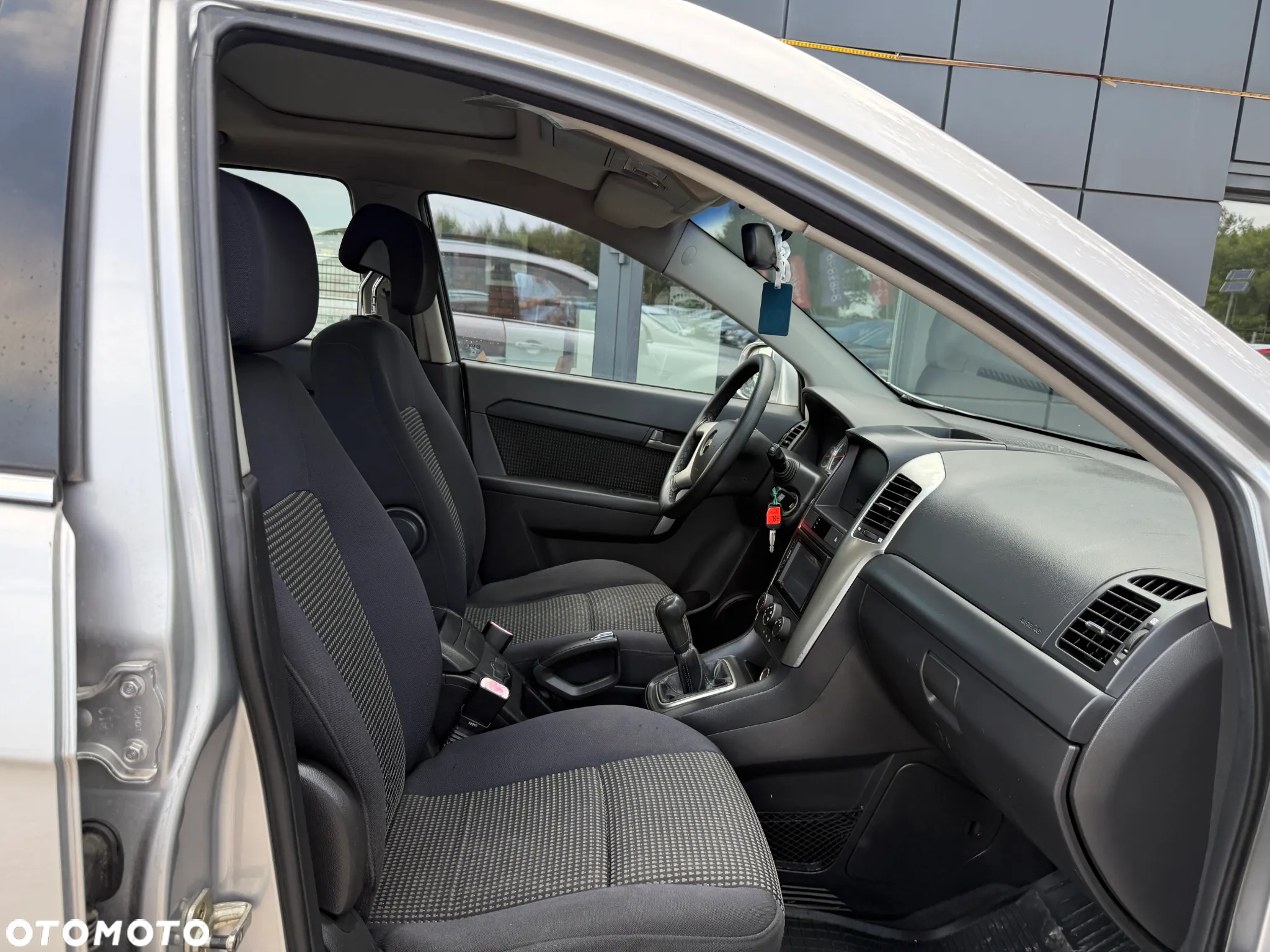 Chevrolet Captiva 2.4 2WD 7 Sitzer LS Family Edition - 24