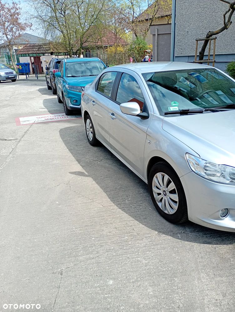 Peugeot 301 - 2