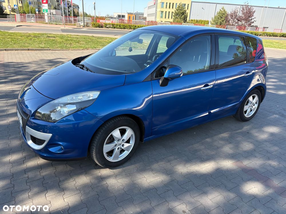 Renault Scenic 1.6 16V Authentique - 9