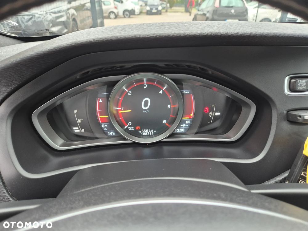 Volvo V40 D2 RDesign - 36