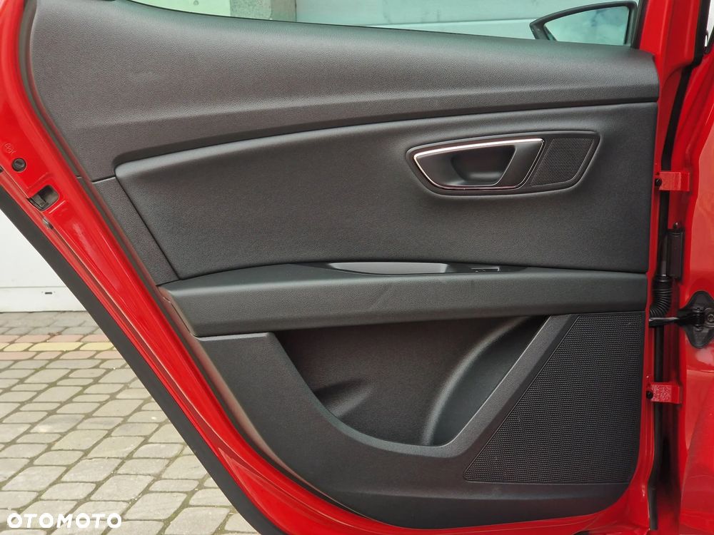 Seat Leon 2.0 TDI DPF FR Black Matt Edition - 23