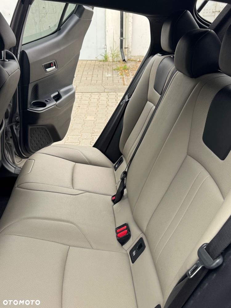 Toyota C-HR 2.0 Hybrid Selection - 17