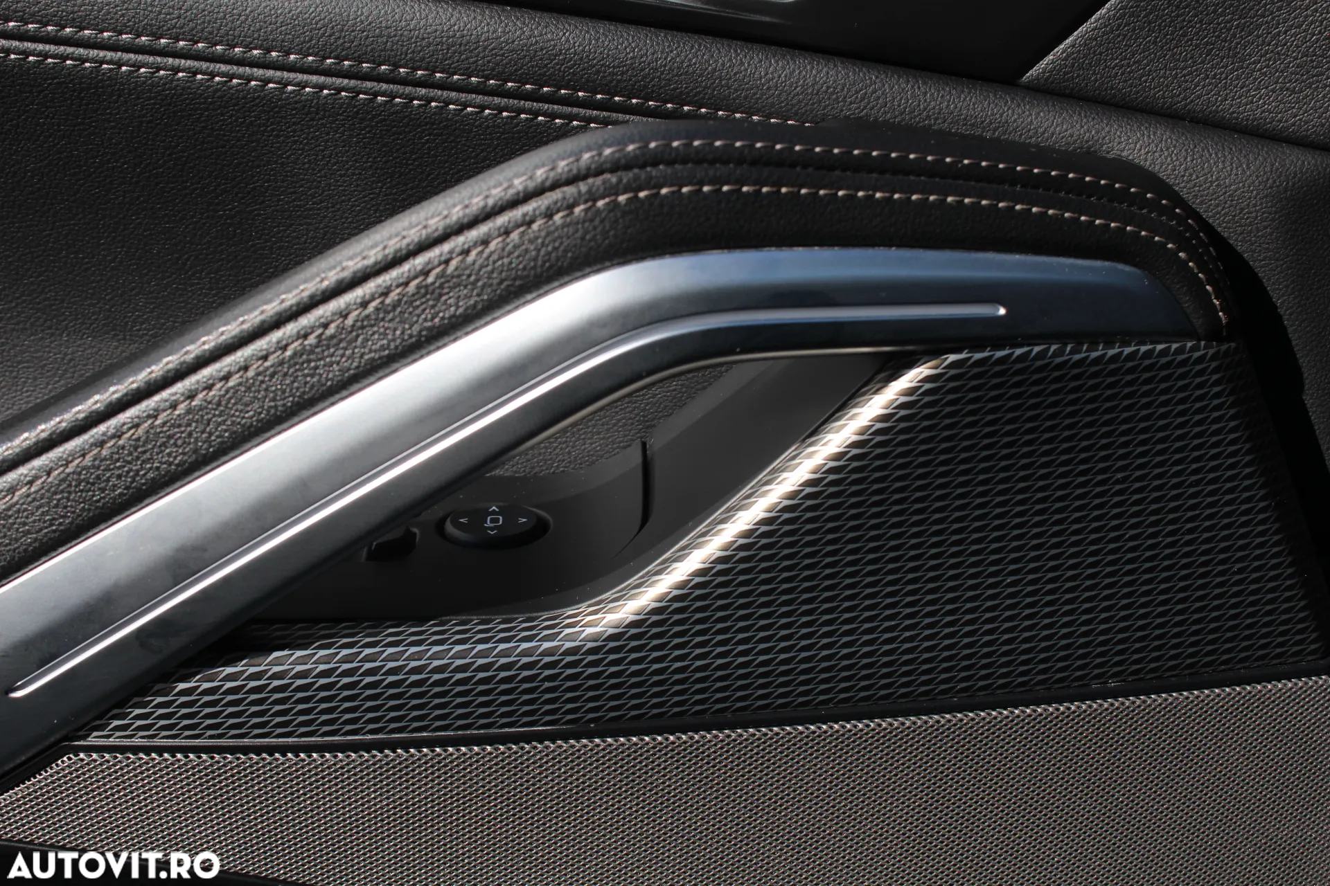 BMW X6 xDrive40d AT MHEV - 23