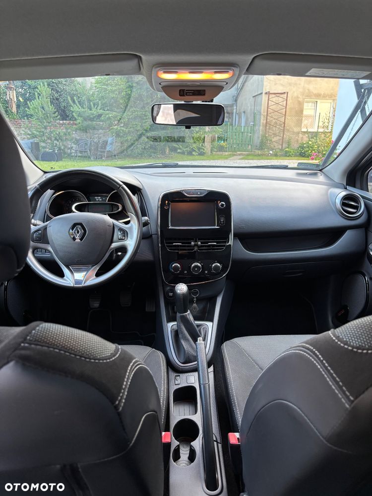 Renault Clio 1.2 16V Dynamique - 10