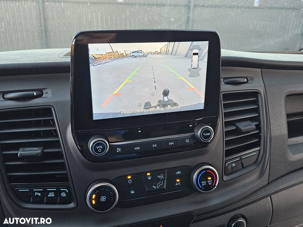 Ford Transit Custom Kombi 320 2.0 EcoBlue 150 CP L2H1 Trend - 18