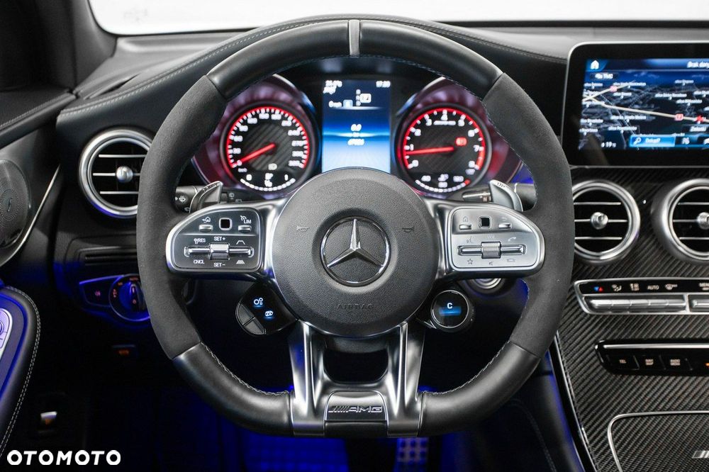 Mercedes-Benz GLC - 26