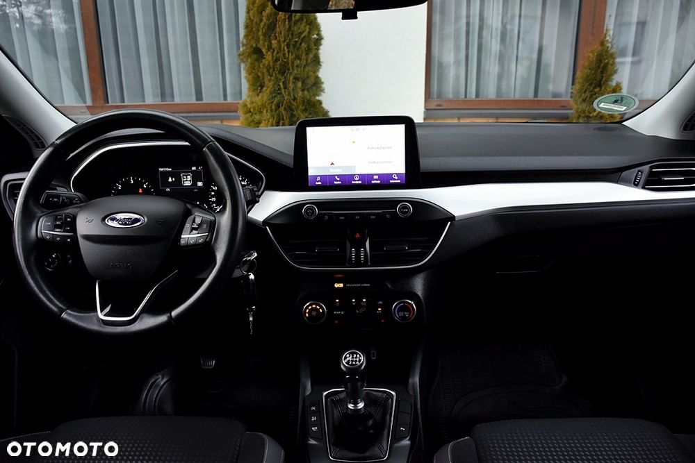 Ford Focus 1.5 EcoBlue STart-Stopp-System TITANIUM - 18