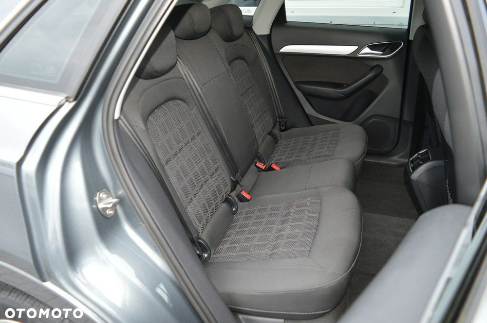 Audi Q3 2.0 TDI S tronic - 30