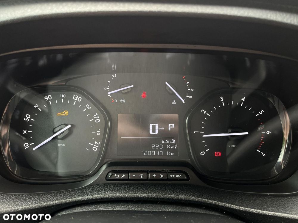 Toyota Proace Verso 2.0 D4-D Long Business - 19