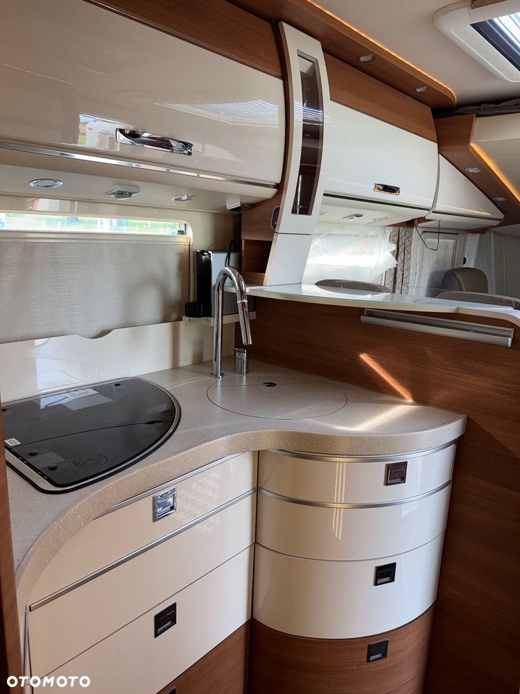 Mercedes-Benz Carthago Chic C-Line I 4.9L Srebrny - AUTOMAT - 24