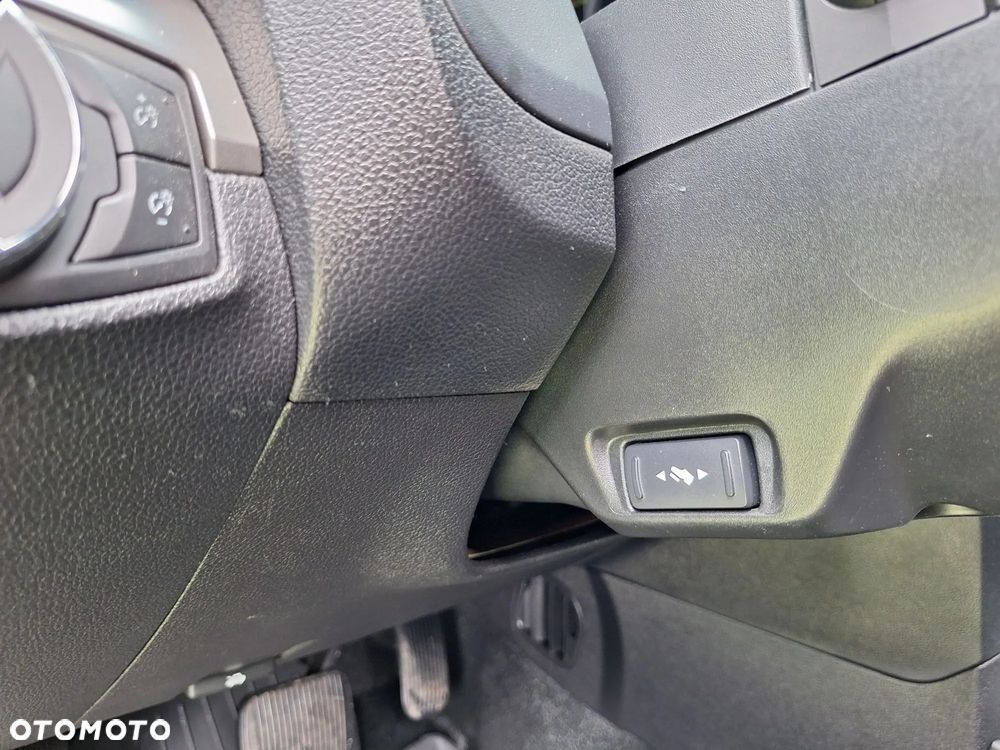 Ford Explorer - 15