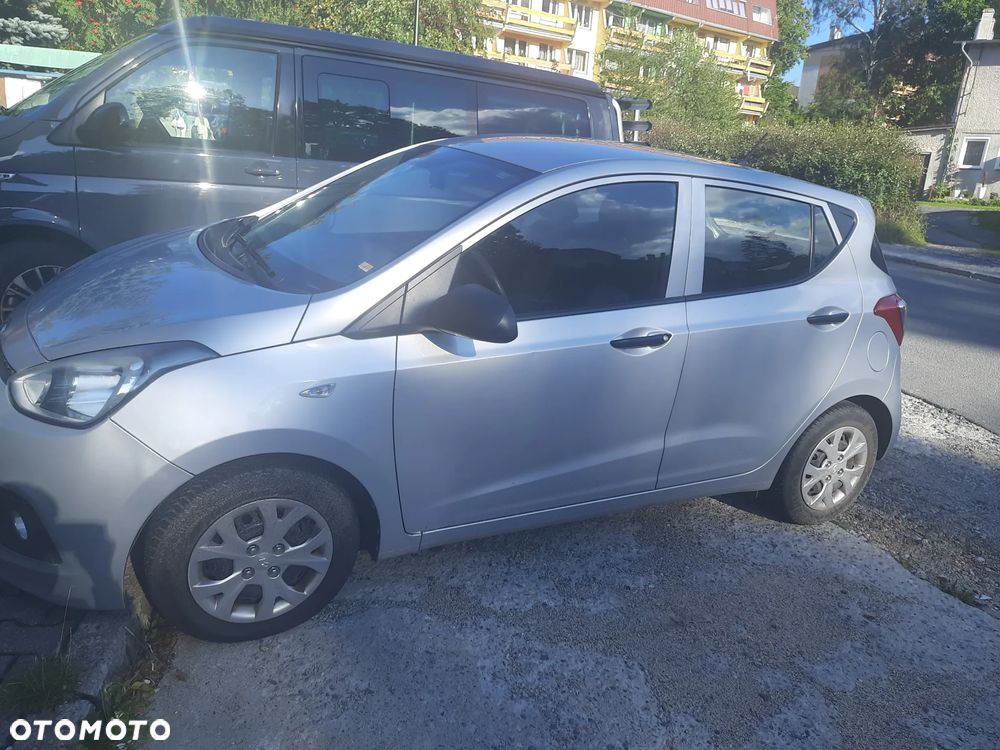 Hyundai i10 1.0 - 3