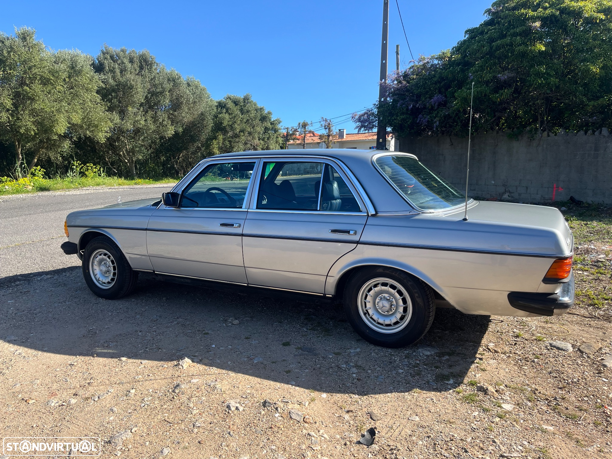 Mercedes-Benz 300 - 8