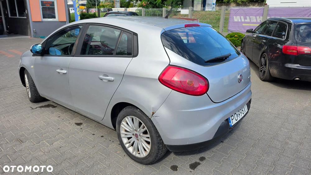 Fiat Bravo 1.4 T-Jet 16V Emotion - 4