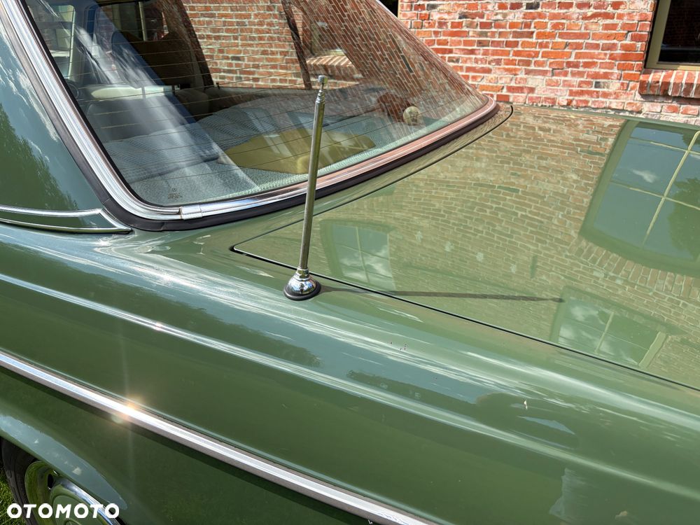 Mercedes-Benz W123 - 8