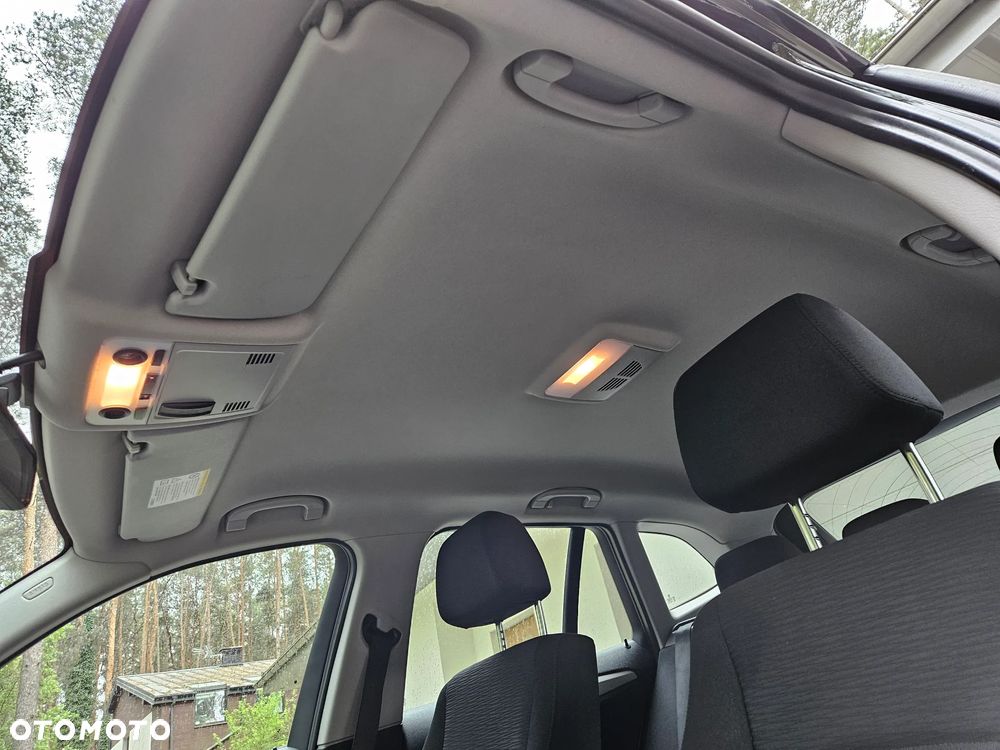BMW X1 sDrive18i - 24