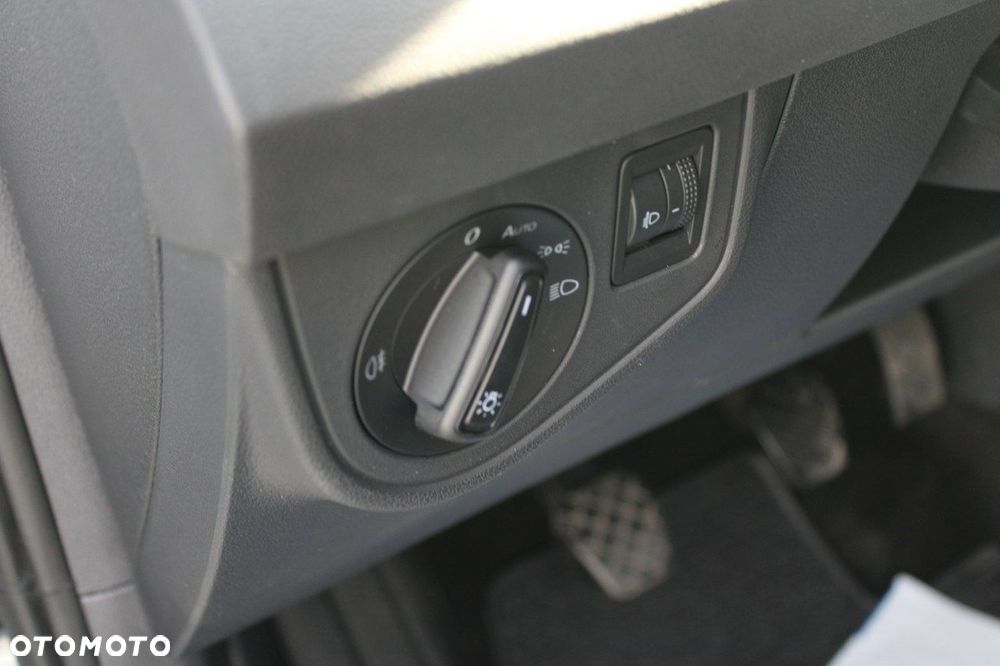 Volkswagen Polo - 17