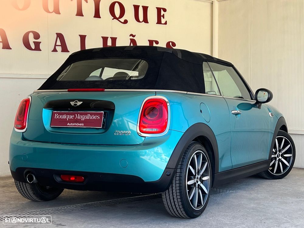 MINI Cabrio Cooper Auto. Yours - 32