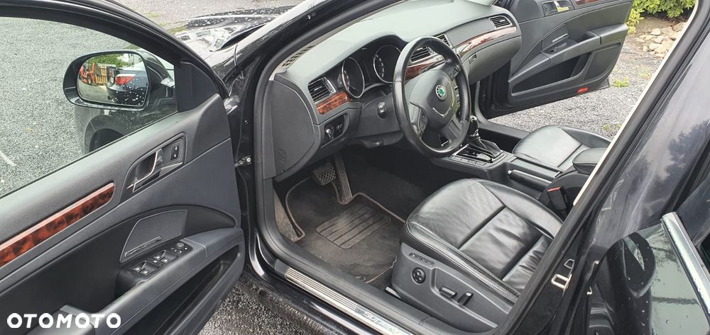 Skoda Superb 2.0 TDI Business DSG - 3