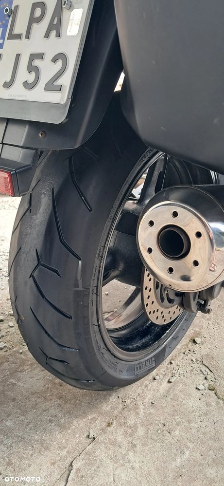 Yamaha FJR - 13