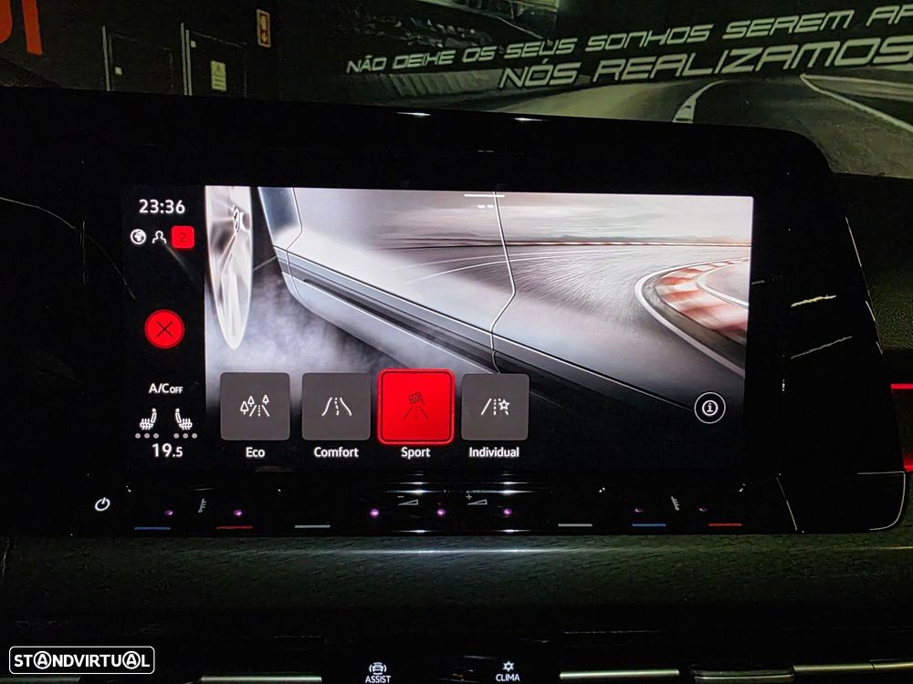 VW Golf 2.0 TSI GTI Clubsport DSG - 37