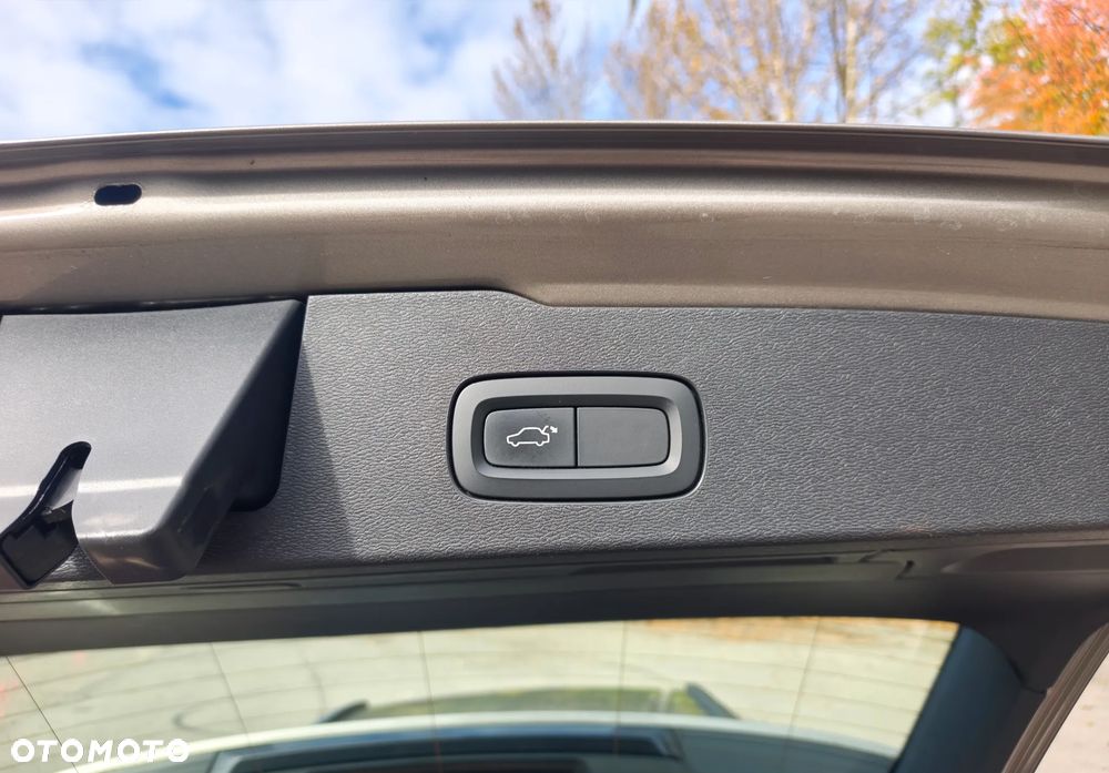 Volvo V60 D3 Geartronic Momentum - 18