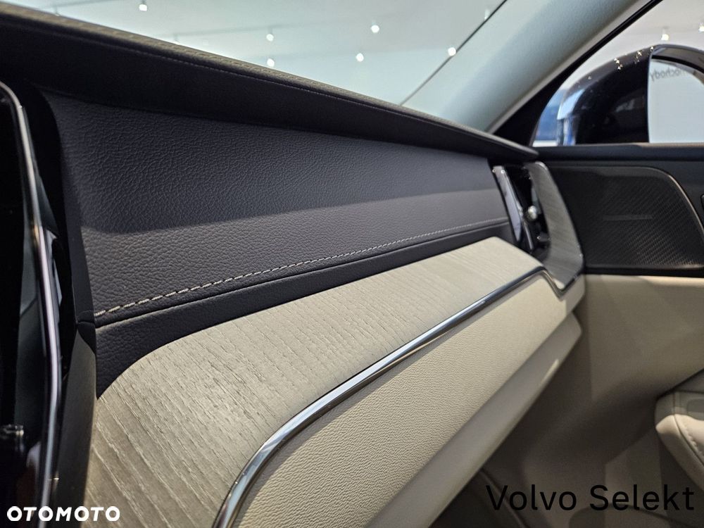 Volvo XC 60 - 21