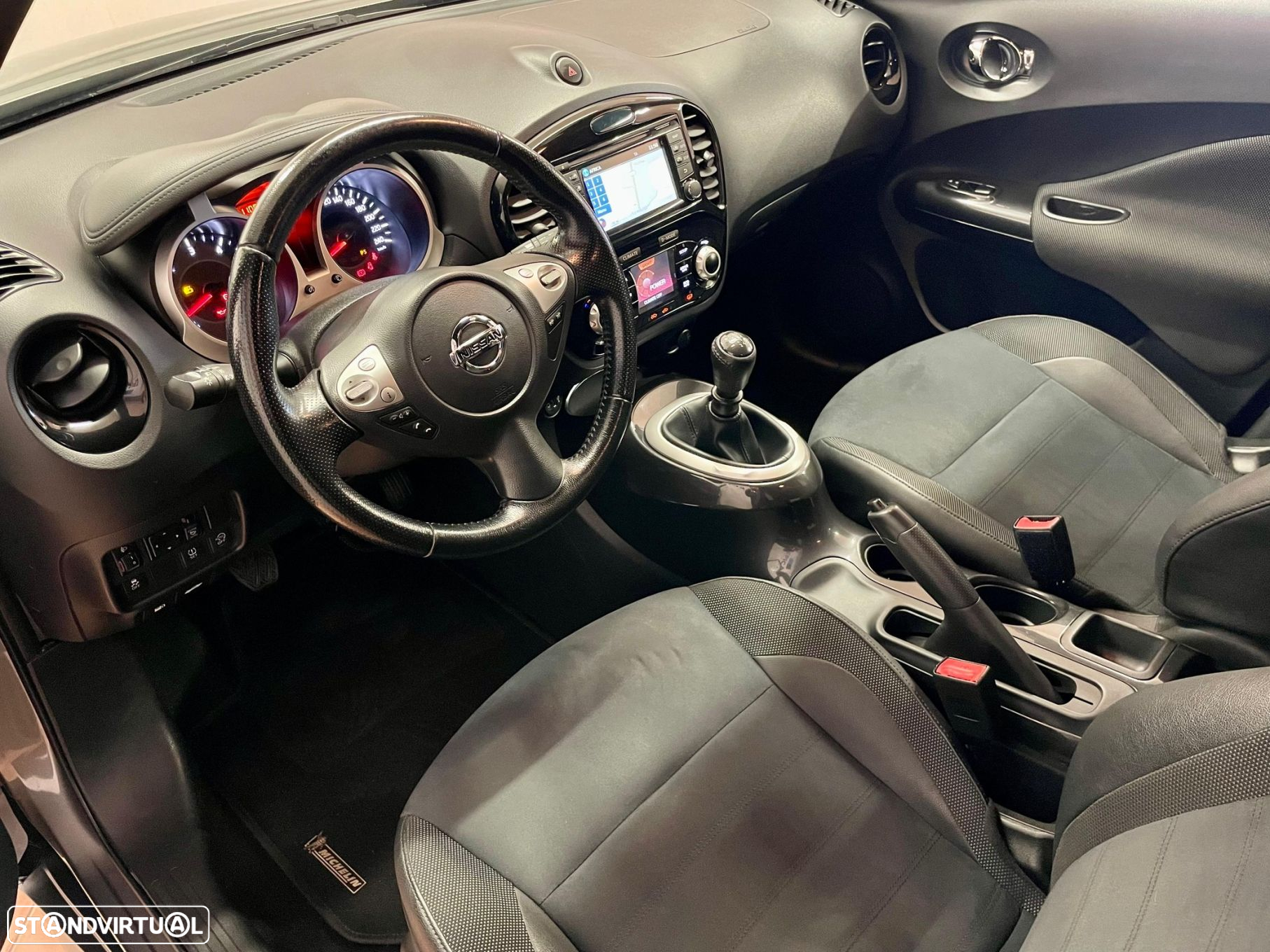 Nissan Juke 1.5 dCi N-Connecta - 16
