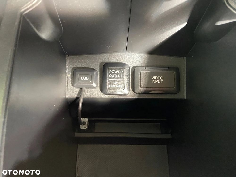 Honda CR-V 2.0i-VTEC 4WD Automatik Elegance - 21