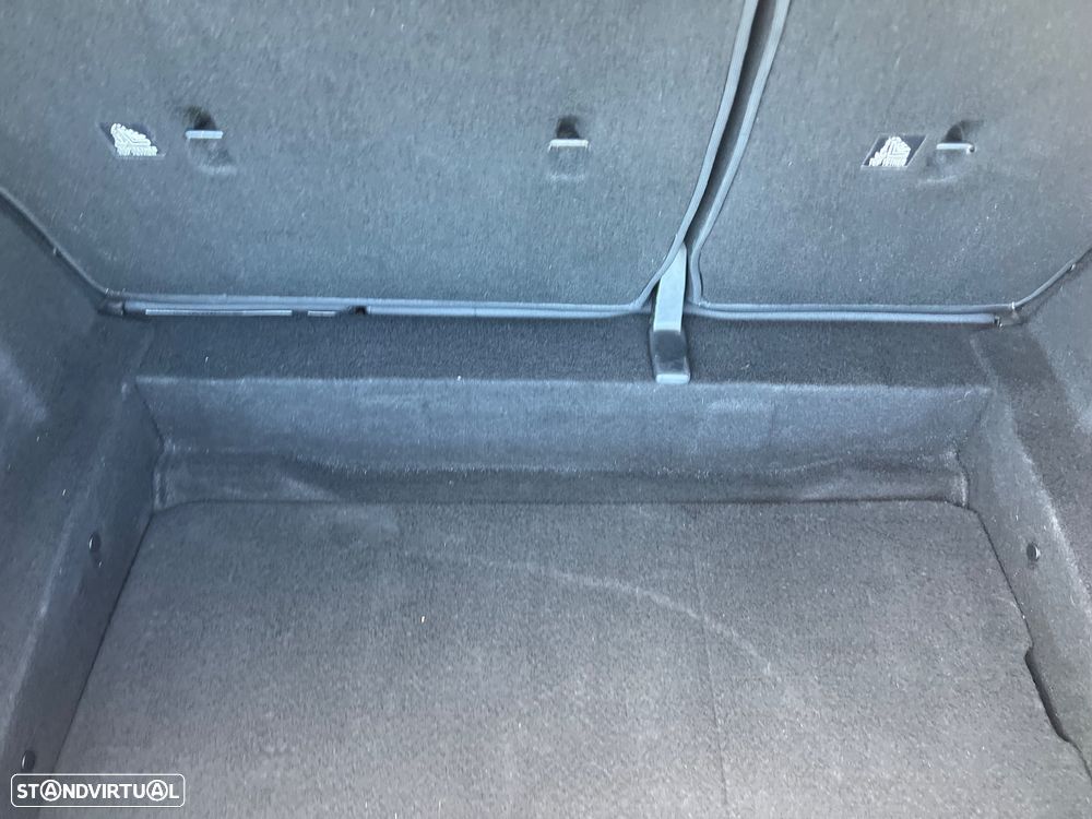 MINI 5 Portas One D - 20