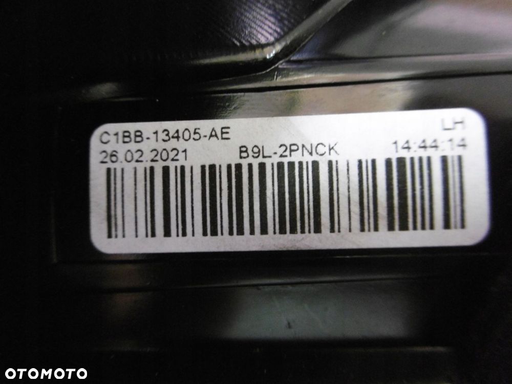 FORD FIESTA MK7- lampa tylna lewa - 5