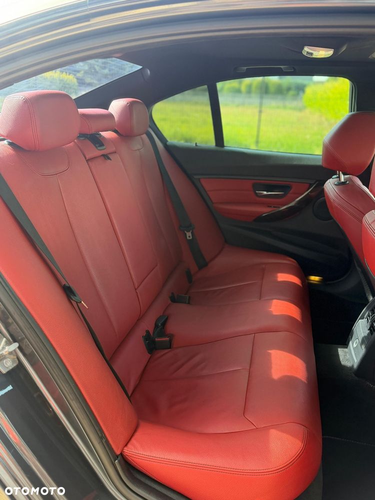 BMW Seria 3 - 27