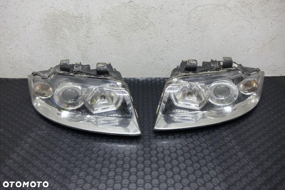 REFLEKTOR 2 SZT KPL EU LAMPY L+P KSENONY AUDI A4 B6 8E0941007S - 1