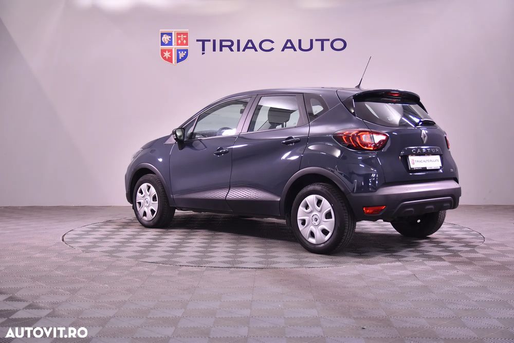 Renault Captur - 3