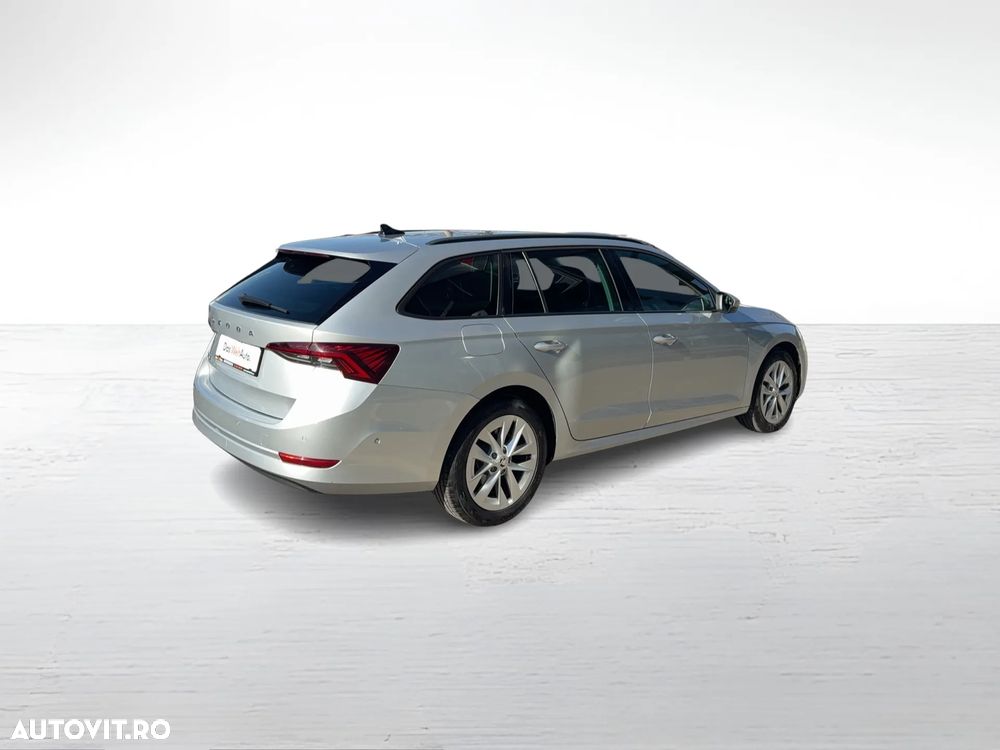 Skoda Octavia 2.0 TDI DSG Style - 5