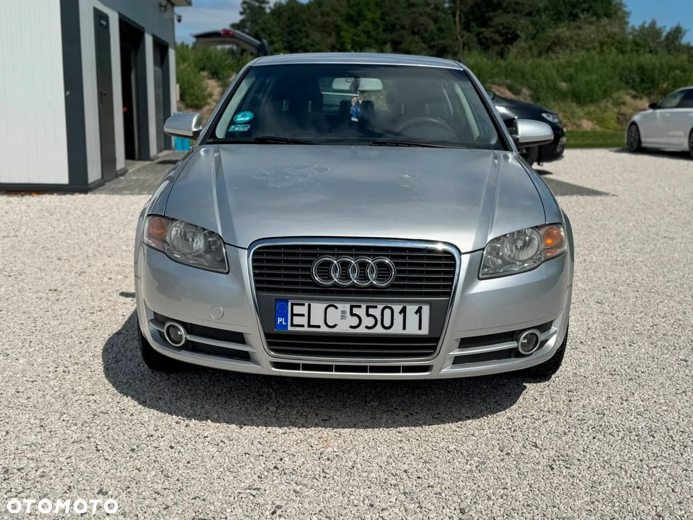 Audi A4 Avant - 4