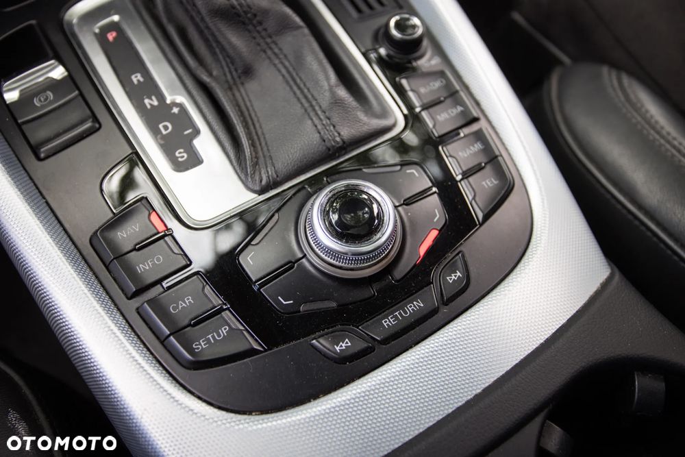 Audi Q5 2.0 TDI Quattro Stronic - 32