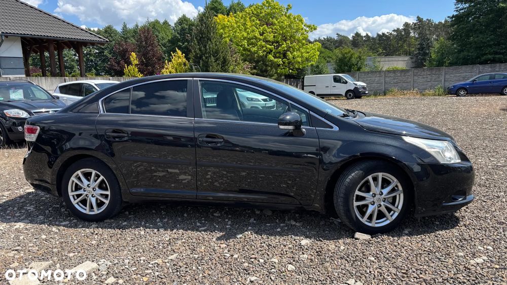 Toyota Avensis 2.0 D-4D - 3