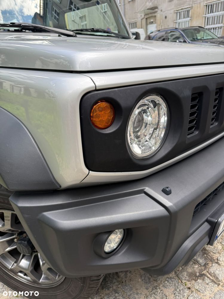 Suzuki Jimny 1.5 Premium - 11