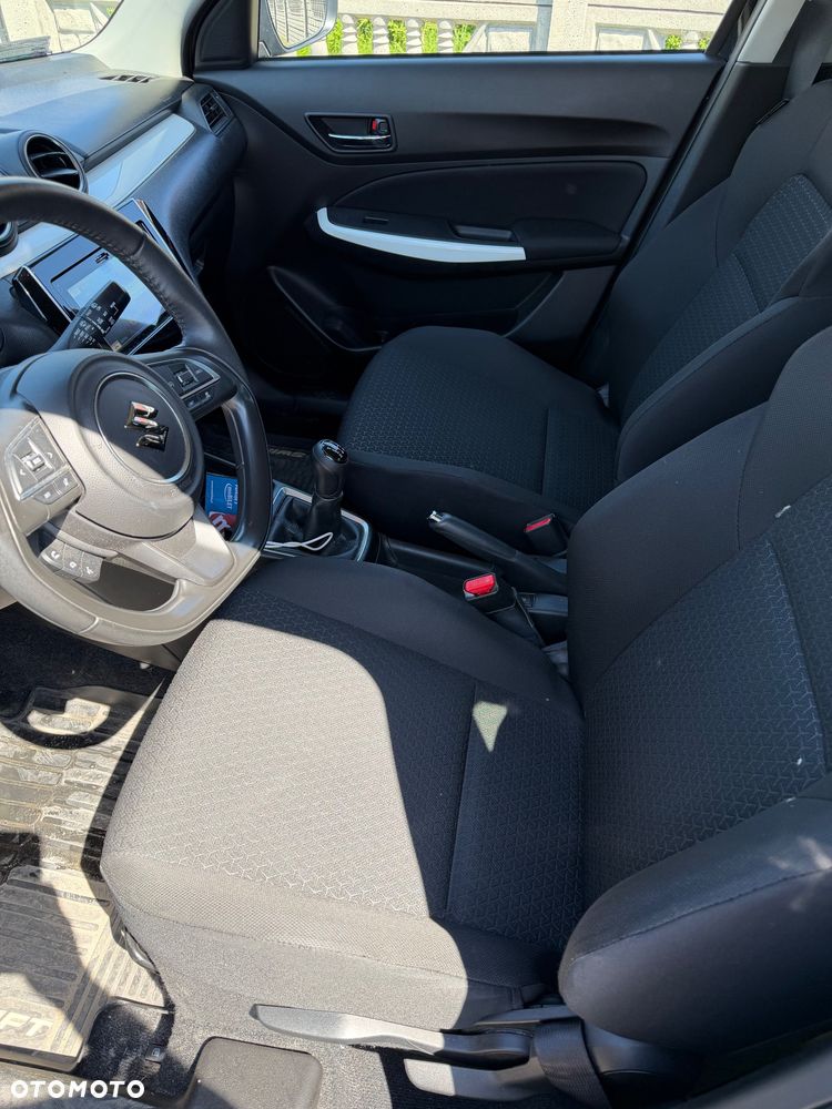 Suzuki Swift - 6