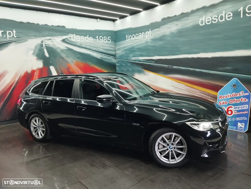 BMW 330 e Touring Line Sport Auto - 3