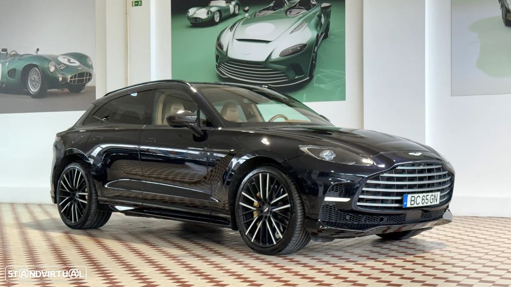 Aston Martin DBX 707 - 1