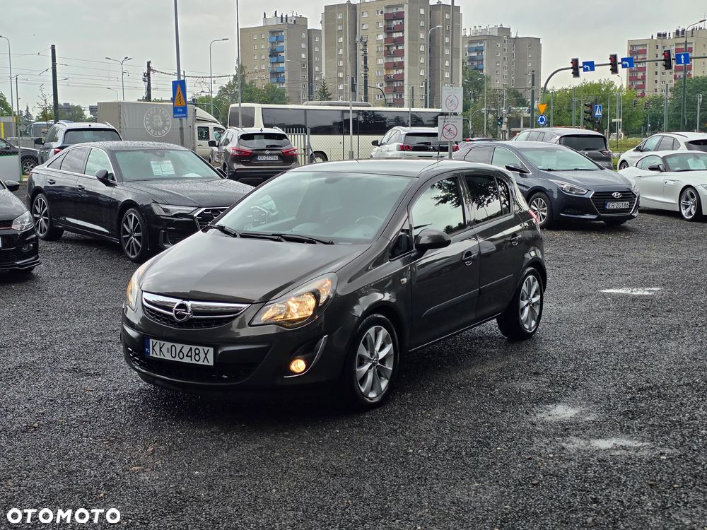 Opel Corsa 1.4 16V Cosmo - 20